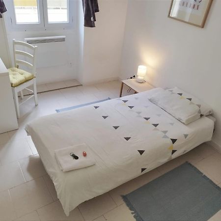 Private Room In Shared Apartment In The Center Of Nizza Esterno foto